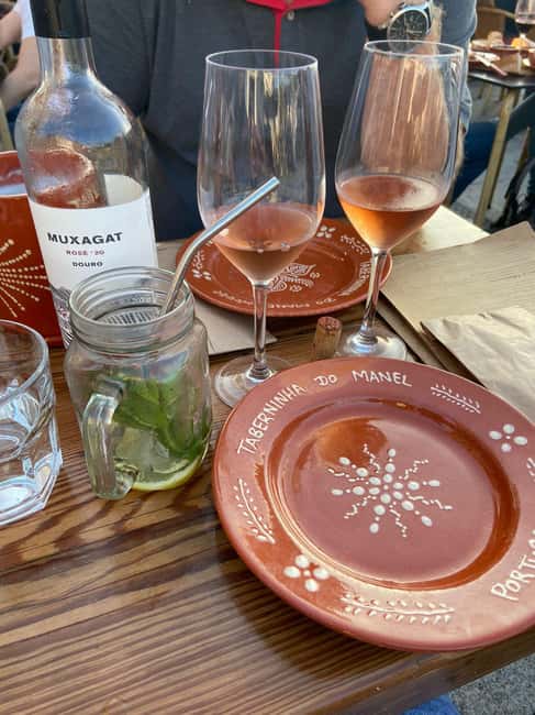 Porto Private Walking Tour + Porto Wine glass - Key points you’ll care about