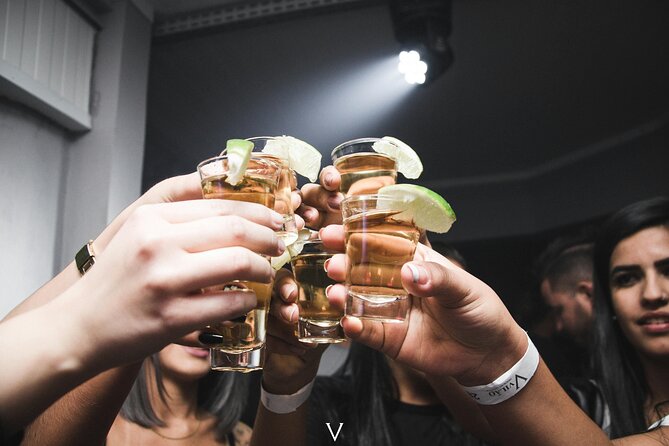 Porto Pub Crawl With Unlimited Beer - Meeting point at Cats Hostel Porto: don’t miss the start