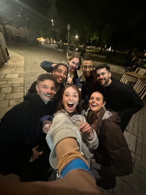 Porto Pubtravelers: Come crawl all the pubs in Porto! - The Late-Night Value: What Makes This Crawl Worth $19