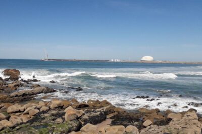 Porto Riverbank Tour on an e-bike: Atlantic Coast, Gardens - A 10-Person Max Group Means More Guide Time, Less Chaos