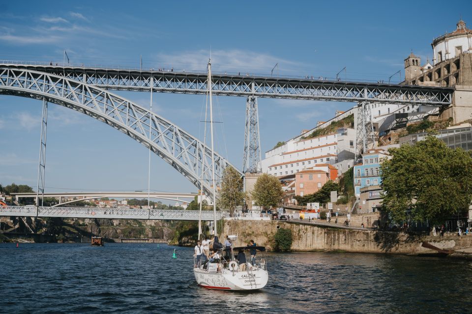 Porto: Romantic Sailboat Cruise - Should you book this Porto romantic sailboat cruise?