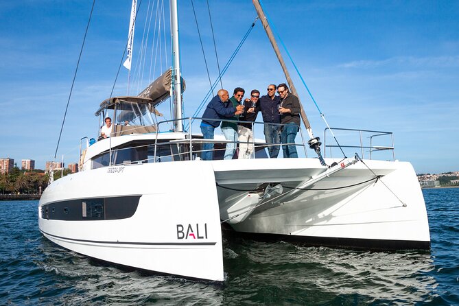 Porto Sailing Boat Private Tour With Port Wine - Guides Pepo and Eduardo: friendly, chill, and on your side