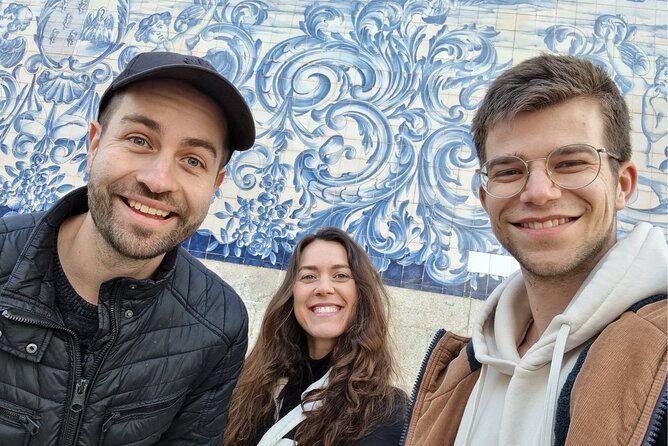 Porto Scavenger Hunt and Sights Self-Guided Tour - Quick takeaways before you go