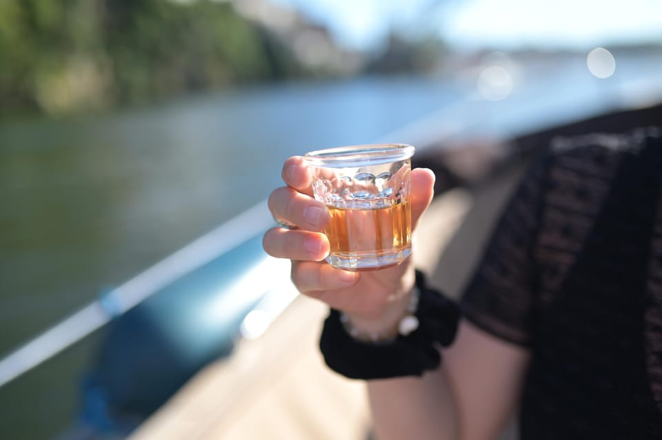 Porto: Six Bridges Douro River Cruise with Drinks - Should you book this Porto Six-Bridge Douro cruise?