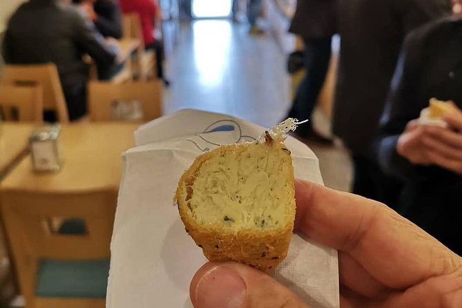 Porto Small-Group Local Food, Wine, and Sweets Tasting Tour - Key things to know before you go
