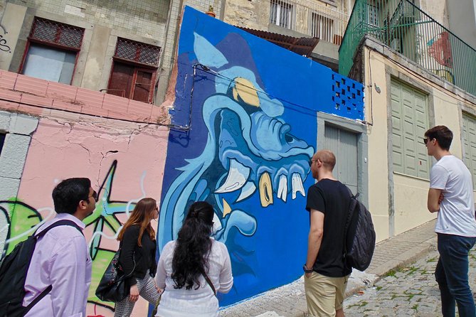 Porto Street Art Tour - Why Porto Street Art Works Better on Foot Than on Google Maps