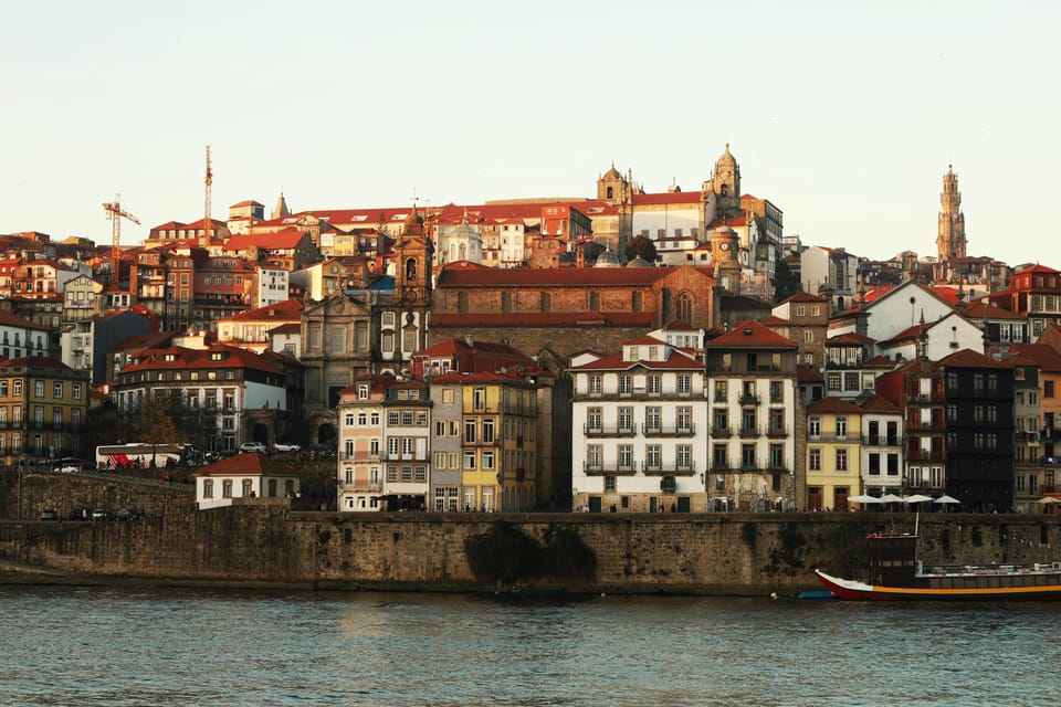 Porto: Sunset Walking Tour with Port Wine Tasting - How the sunset + port combo actually works