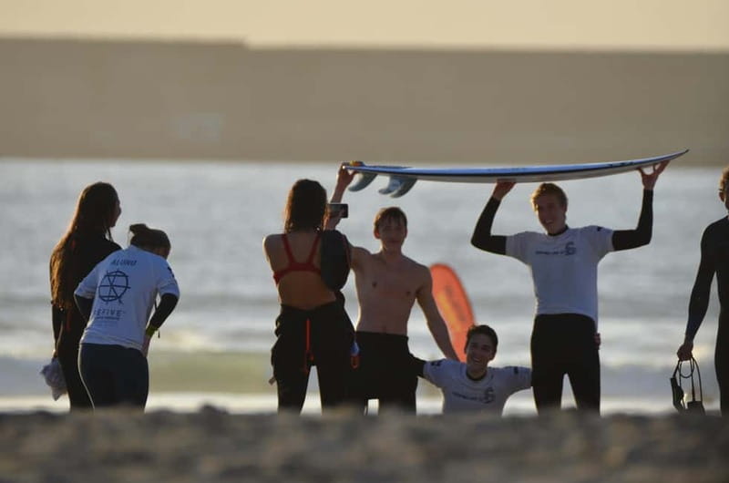 Porto: Surf Lesson with the First Surf School in Porto! - Matosinhos surf lesson: why this part of Porto works