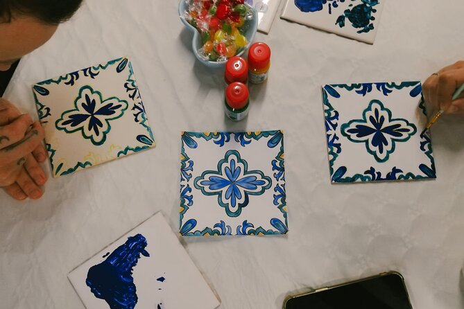 Porto: Tile Painting Workshop with Porto Wine (Sé do Porto) - Timing, Meeting Point, and How the Session Flows