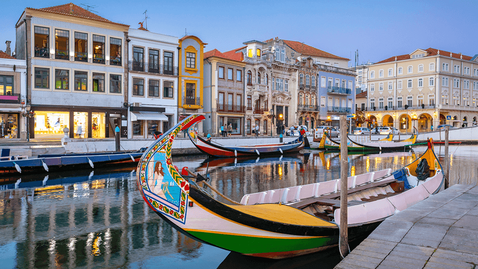 Porto to Lisbon with Aveiro-Coimbra-Fátima-Nazaré-Óbidos - Timing That Works: About 1 Hour Per City