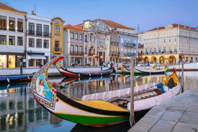 Porto to Lisbon with stop Aveiro-Fátima-Coimbra-Tomar-Nazaré-Óbidos - Aveiro: canals, the moliceiro option, and sweet breaks