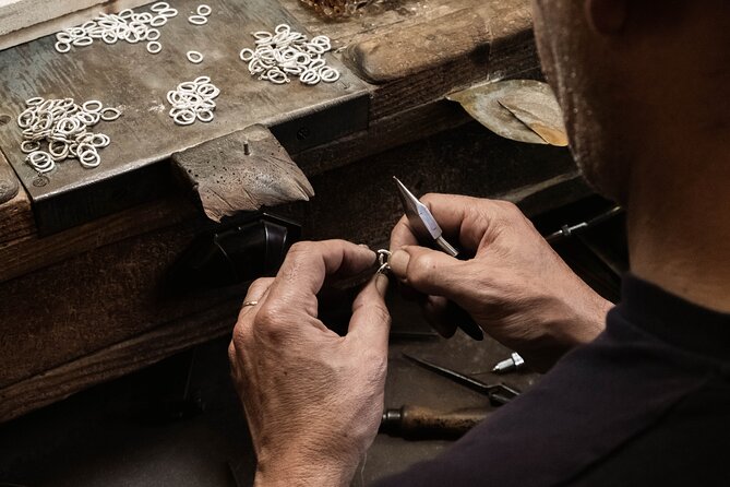 Porto: Tour to the world of silver in a century-old workshop - Is the $17 ticket good value for Porto?