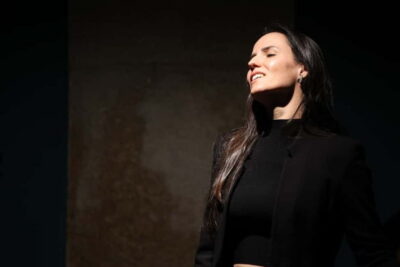 Porto: Traditional Fado Show at Sao Bento with Port Wine - Location and meeting point: find the room fast inside São Bento