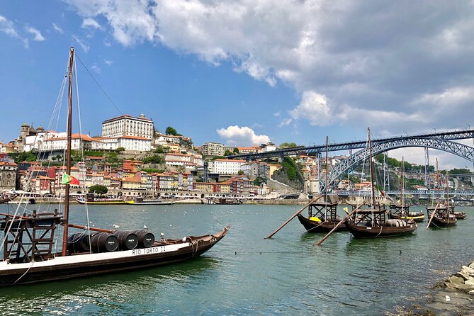 Porto Walking Tour - Miradouro da Vitória: views plus the 19th-century plot