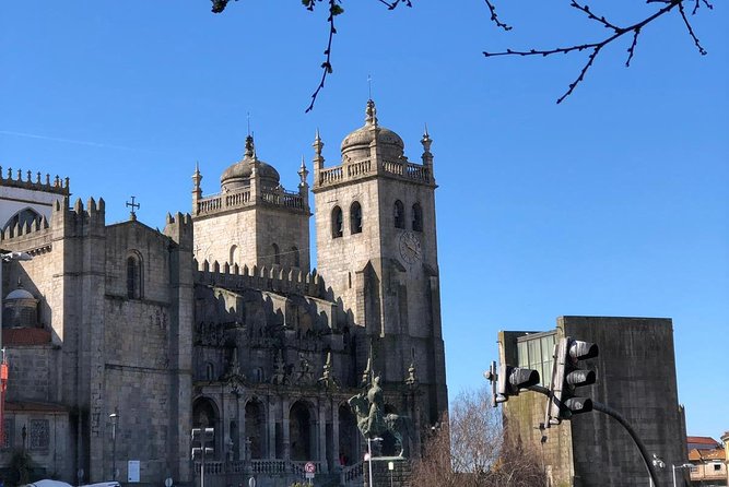 Porto Walking Tour - Port tasting and the small, useful things you’ll actually use