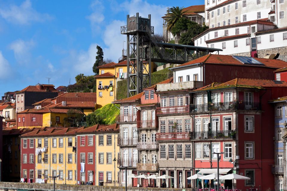 Porto Walking Tour of the city centre in small-groups - Clérigos Church: learning how Porto’s buildings tell you about power and belief