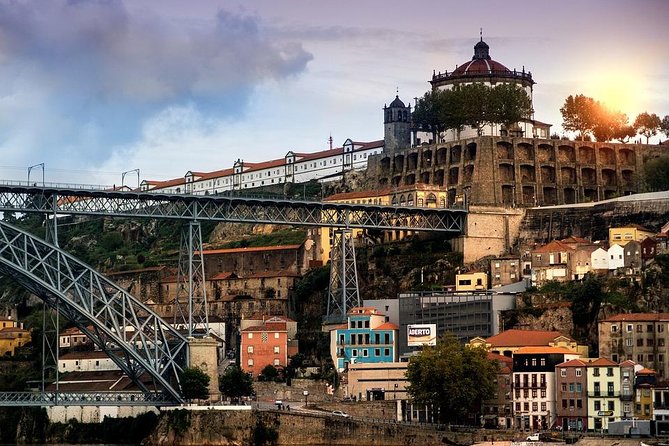 Private 3-hour walking tour of Porto with official tour guide - Starting at Praça da Liberdade (Dom Pedro IV): Porto’s central spine