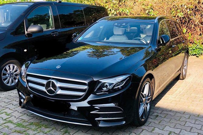 Private Airport Transfer: Porto (24/7 Mercedes VIP Service) - What You Get From the Driver in This 30-Minute Ride