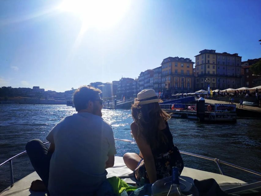 Private Boat Tour 6 Bridges 1h30, group price up to 6px - FAQ
