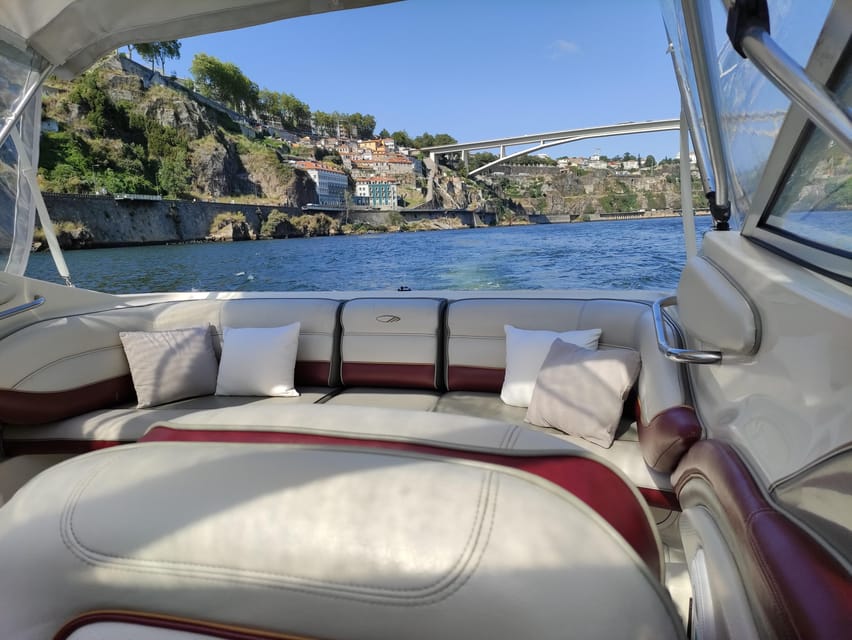 Private boat tour: 6 Bridges, Gondomar,Douro with Sunset Opt - Price and value: is $264 per group a good deal?