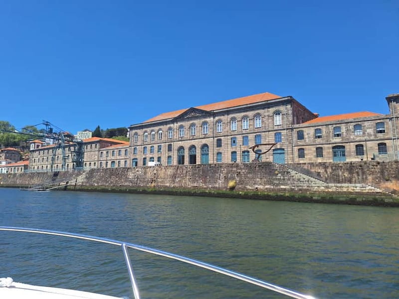 Private Boat Tour in Porto with Portuguese Tapas Option - Who this private boat tour is best for