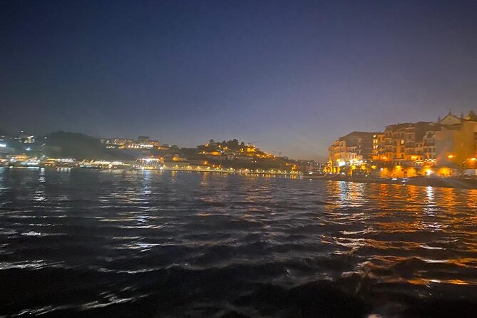 Private Boat Tour on the Douro River at Sunset - Who should book this private Douro sunset cruise with SS Amazing Douro