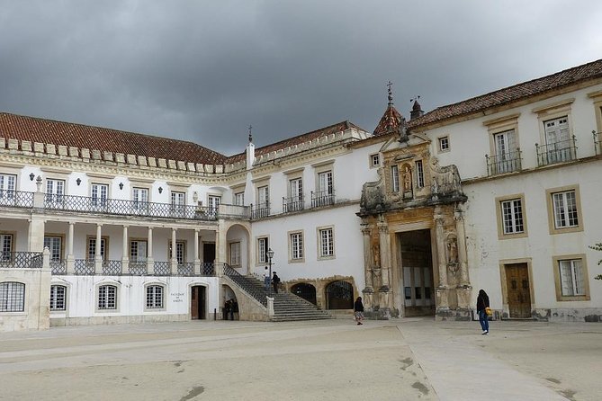 Private Cultural Tour Aveiro and Coimbra from Porto - University of Coimbra complex: plan for tickets and possible closures