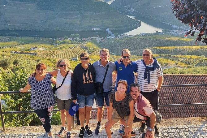 Private Douro and Porto 4x4 Tour with Wine Tasting and Boat Trip - Stop 1 on the river: that first hour that sets the tone
