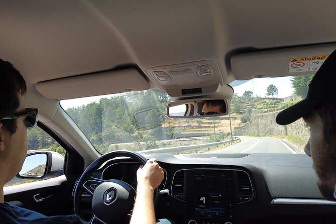 Private Douro Valley Tour with Sommelier, Lunch and Wine Tasting - Stop 1: Vasques de Carvalho for Premium Douro Wines and Ports