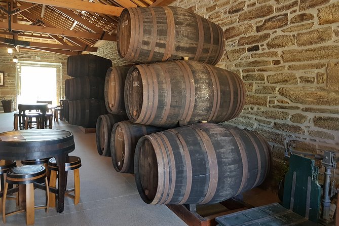 Private Douro Valley visit to three vineyards with Lunch from Porto - National Road 222: what to watch on the scenic drive