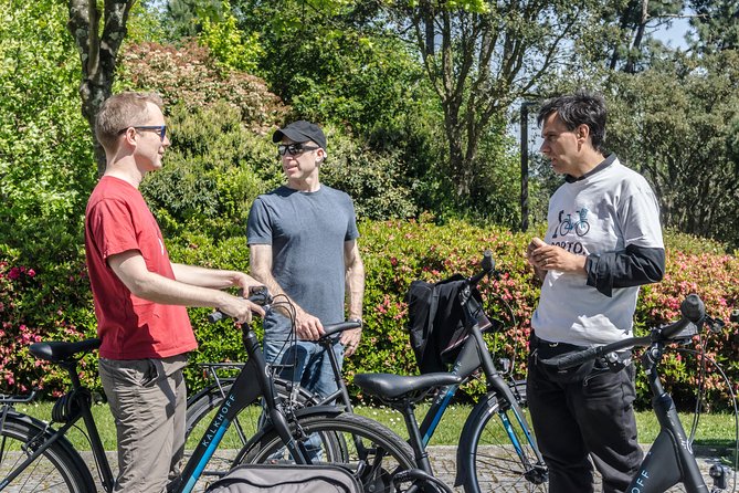 Private e-Bike Tour in Porto – Explore Riverside, Beaches & Parks - Pergola da Foz, Castelo do Queijo and Matosinhos Beach