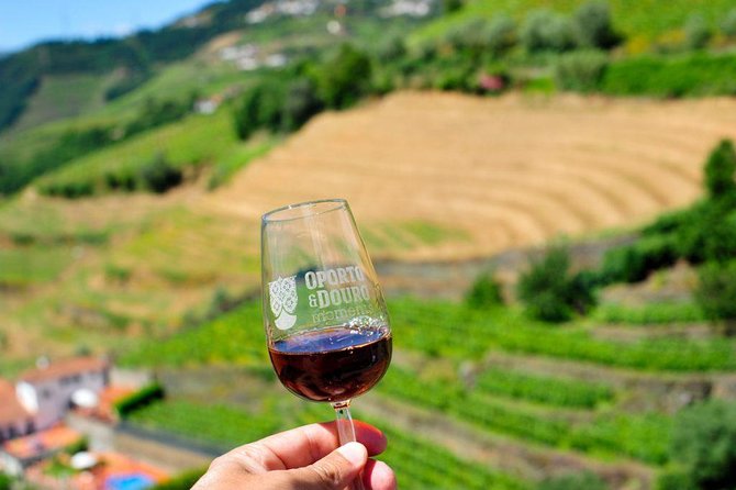 Private off the beaten Douro Valley Wine Tour - Back to Porto: relaxing ride home with the day’s final views