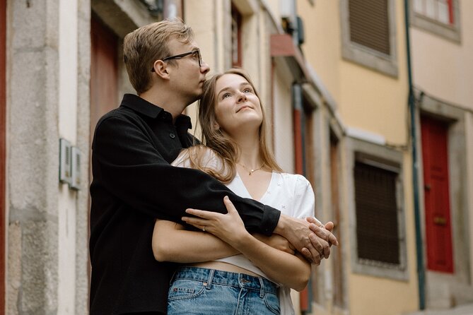 Private Photography Session for Couples in Charming Porto City - How Ashley and Kyle Help You Feel Comfortable