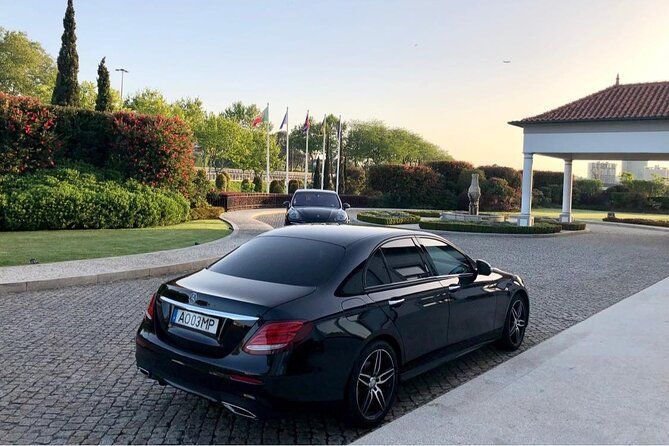 Private Porto Airport and Hotel Transfer - The ride comfort checklist: WiFi, A/C, and parking handled