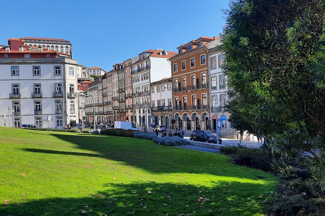 Private Porto City Half Day Tour with River Cruise & Wine Tasting - São Francisco Church: art and atmosphere without the long line stress