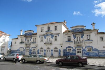 Private Porto to Lisbon Tour – Customize Your Journey! - Fátima: A Stop That Feels Bigger Than a Photo Stop