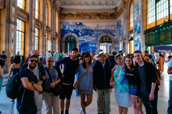 PRIVATE Porto walking tour with historian - Dom Luís I Bridge: a landmark that anchors modern Porto