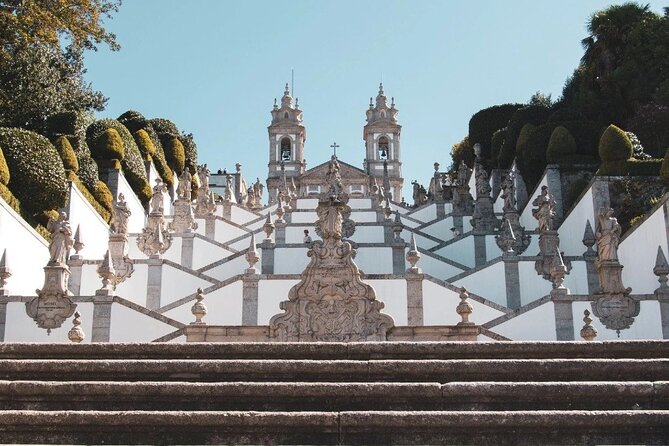 Private Tour: Guimares and Braga Day Trip from Porto - Should you book this Guimarães and Braga private day trip?