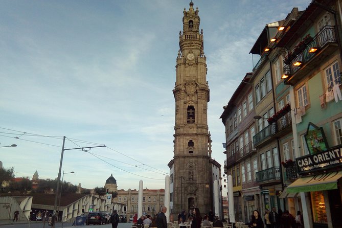 Private Tour in Porto Main Highlights with Traditional Lunch - São Bento Railway Station: the tile stop that does the heavy lifting