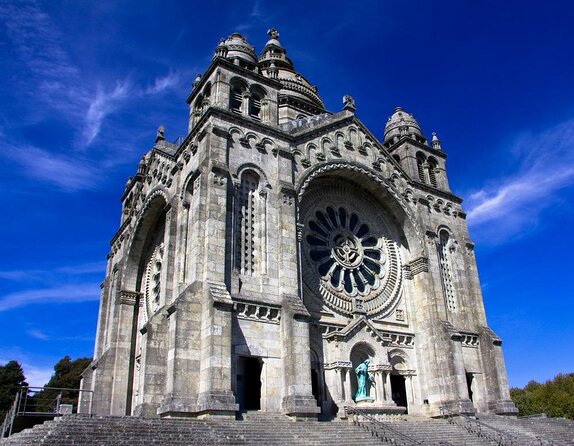 Private Tour Santiago de Compostela & Viana do Castelo from Porto - Key Highlights at a Glance