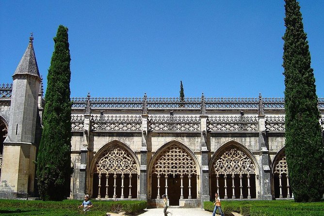 Private Tour through Tomar, Fátima, and Batalha historical sites - Price and value: what $336 per person really covers