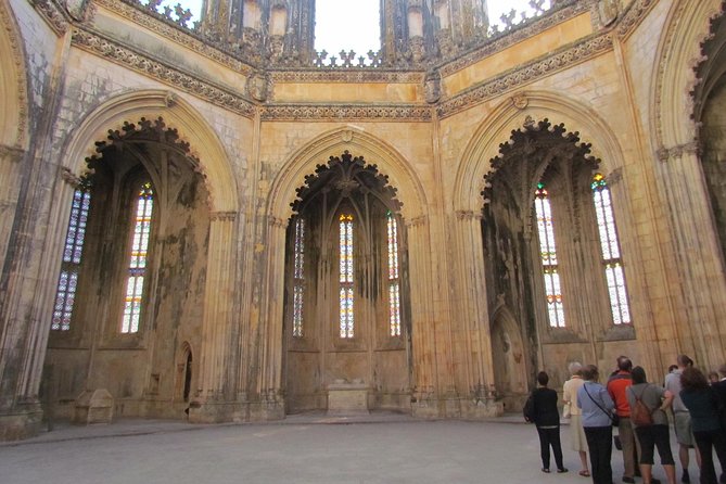 Private Tour through Tomar, Fátima, and Batalha historical sites - Convento de Cristo in Tomar: Templars, survival, and stone that’s still there