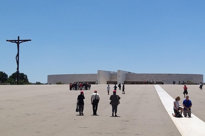 Private Tour to Fátima Sanctuary and the Little Shepherds Houses - Basilica of the Holy Trinity: a stone altar with unusual symbolism