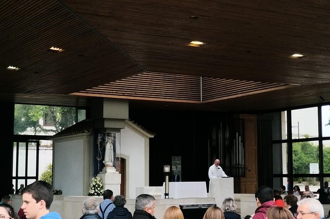 Private Tour to Fátima Sanctuary and the Little Shepherds Houses - Via Sacra, also called the Way of the Little Shepherds