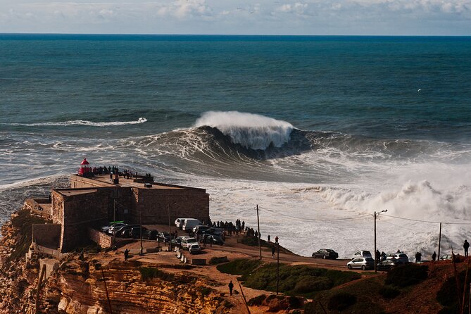 Private Tour to Nazaré and Alcobaça, giant waves and a monastery - Miradouro do Suberco: the elevator viewpoint that saves time