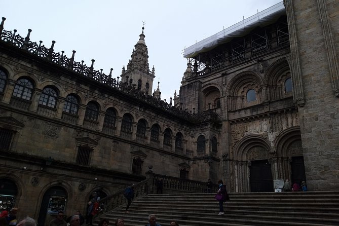 Private Tour to Santiago de Compostela and its stunning Cathedral - Mercado de Abastos de Santiago: where Galicia’s food culture starts