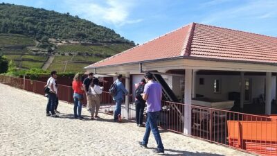 Private Tour to the rock art of Côa Park, Pinhão and Winery - Stop 2: Caminho da Costa viewpoint for wide-valley orientation