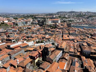 Private Walking Tour in Porto incl. Livraria Lello ticket - The Livraria Lello stop that saves you real time (and still feels special)
