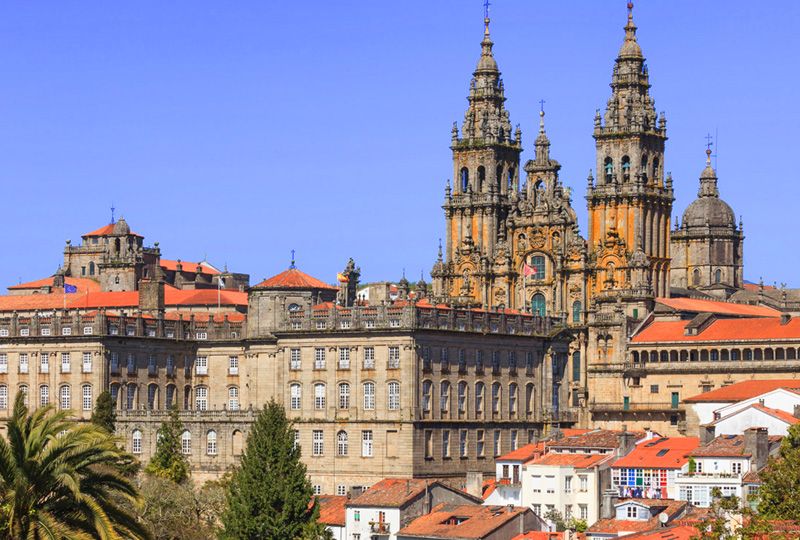 Santiago Compostela and Cathedral Day Trip from Porto - Key things you’ll notice on this trip
