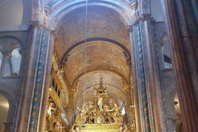 Santiago de Compostela and Cathedral Private Tour From Porto - Santiago Cathedral Visit: Plan for Renovation and Flexible Access